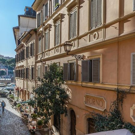 Lovely Spacious Apartment Near The Colosseum Ρώμη Εξωτερικό φωτογραφία