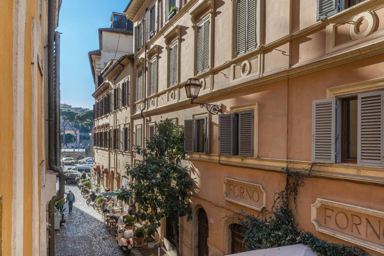 Lovely Spacious Apartment Near The Colosseum Ρώμη Εξωτερικό φωτογραφία