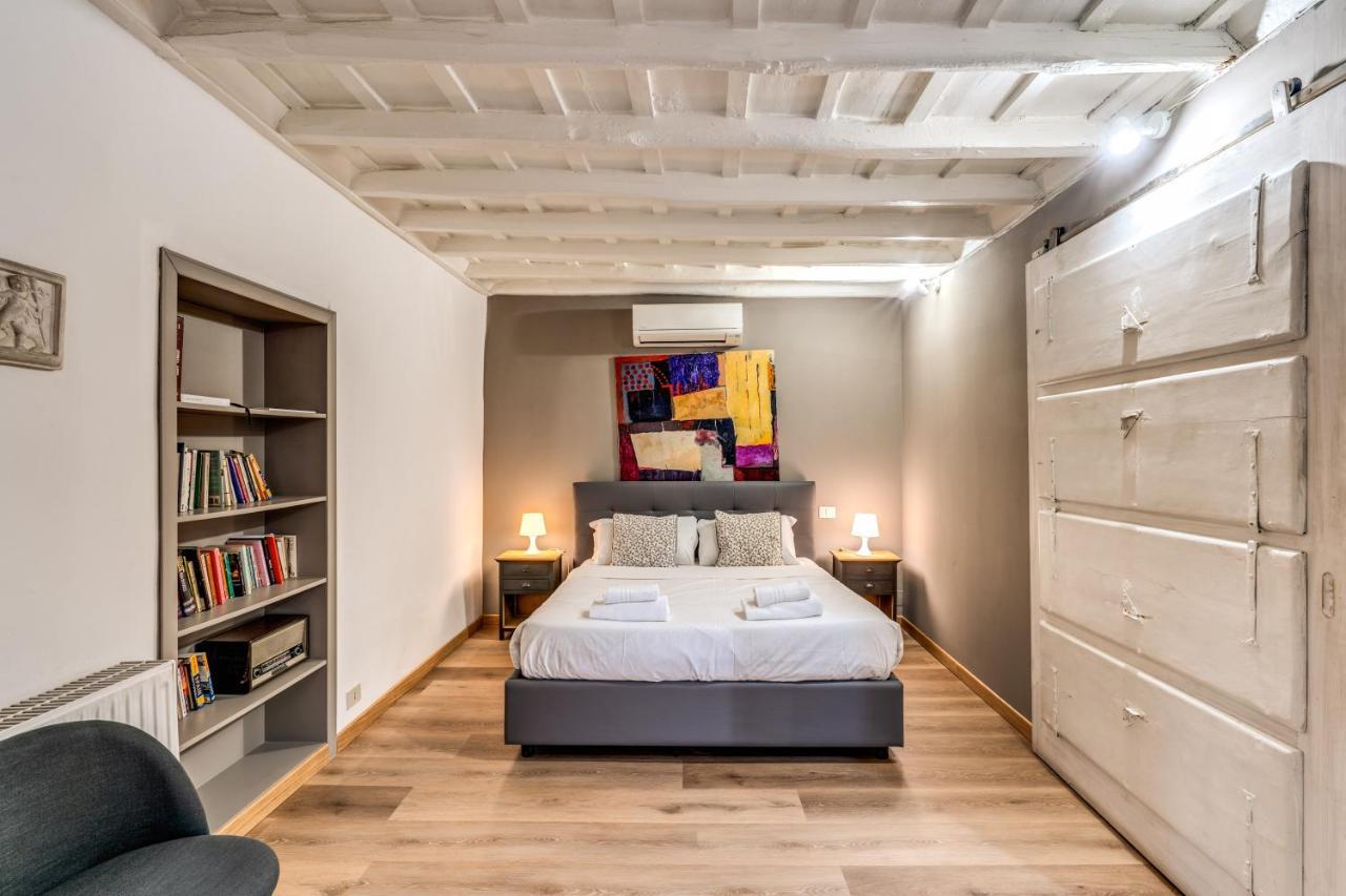 Lovely Spacious Apartment Near The Colosseum Ρώμη Εξωτερικό φωτογραφία