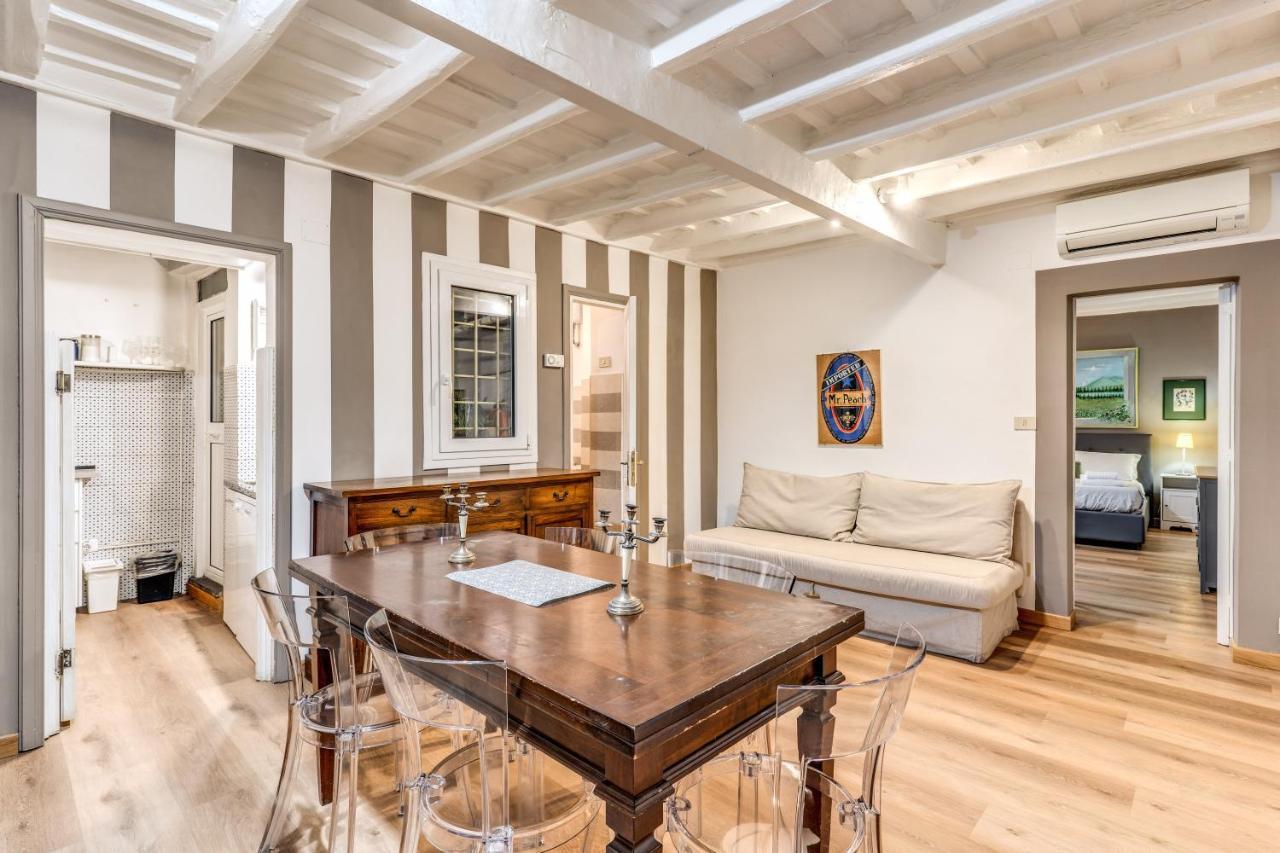 Lovely Spacious Apartment Near The Colosseum Ρώμη Εξωτερικό φωτογραφία