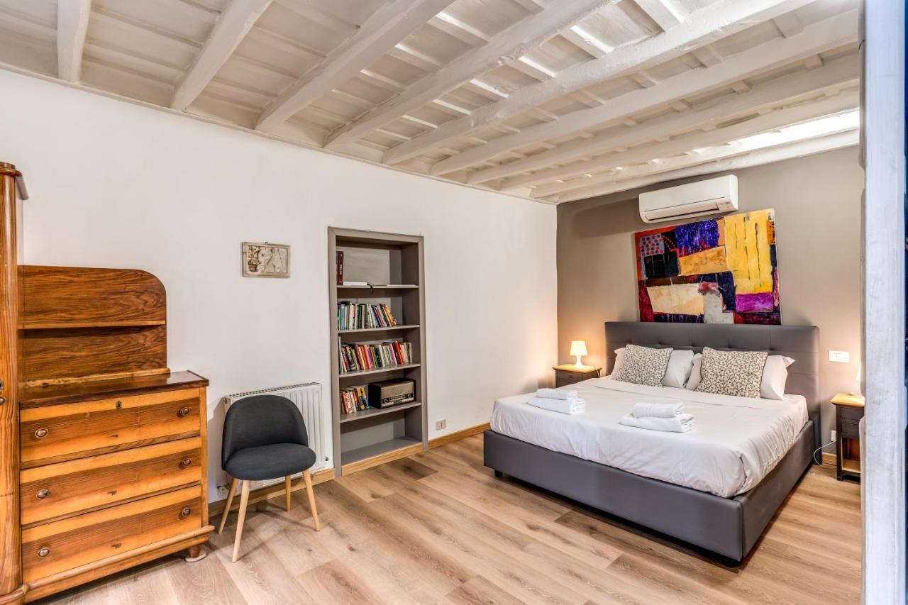 Lovely Spacious Apartment Near The Colosseum Ρώμη Εξωτερικό φωτογραφία