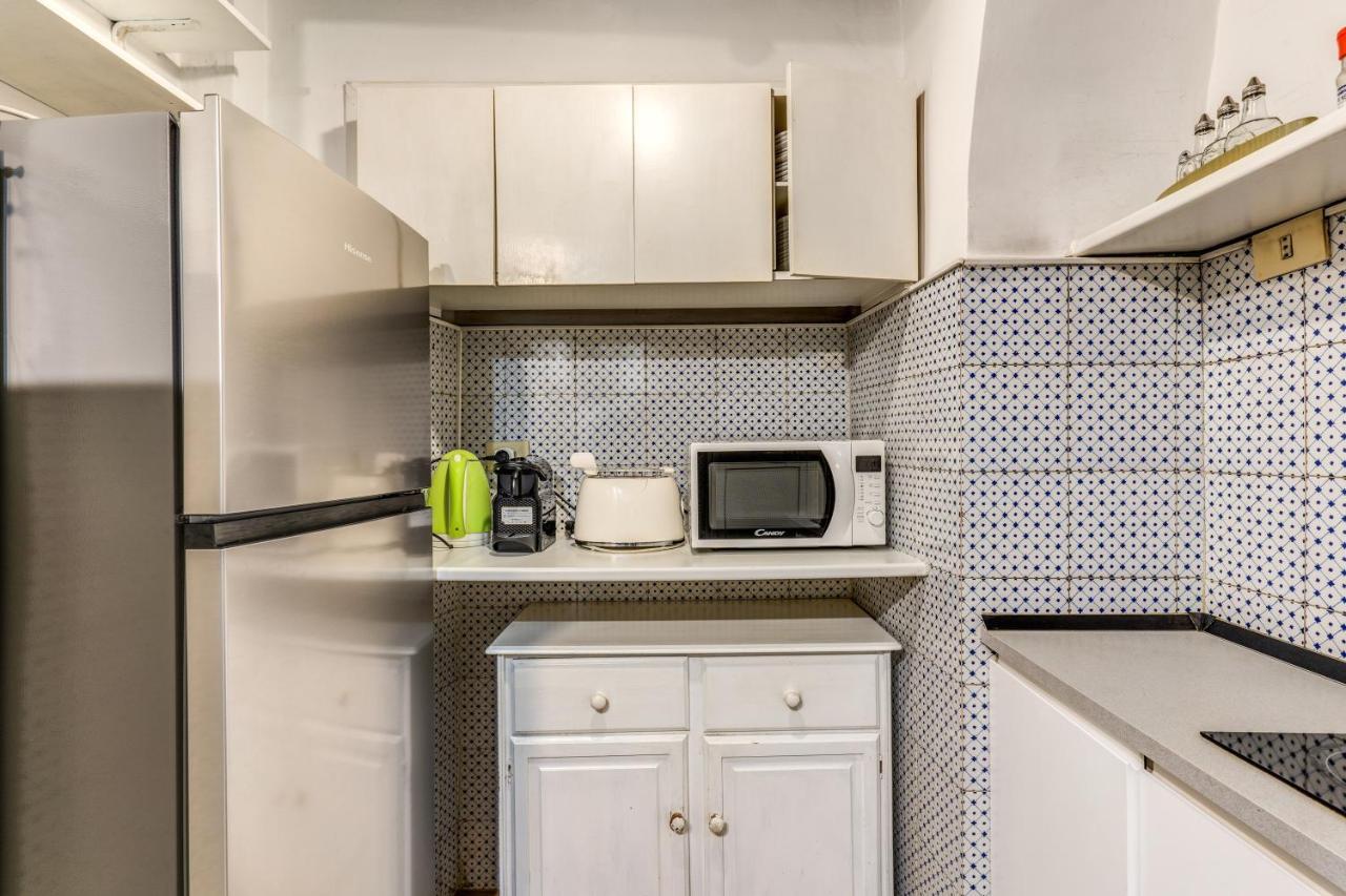 Lovely Spacious Apartment Near The Colosseum Ρώμη Εξωτερικό φωτογραφία